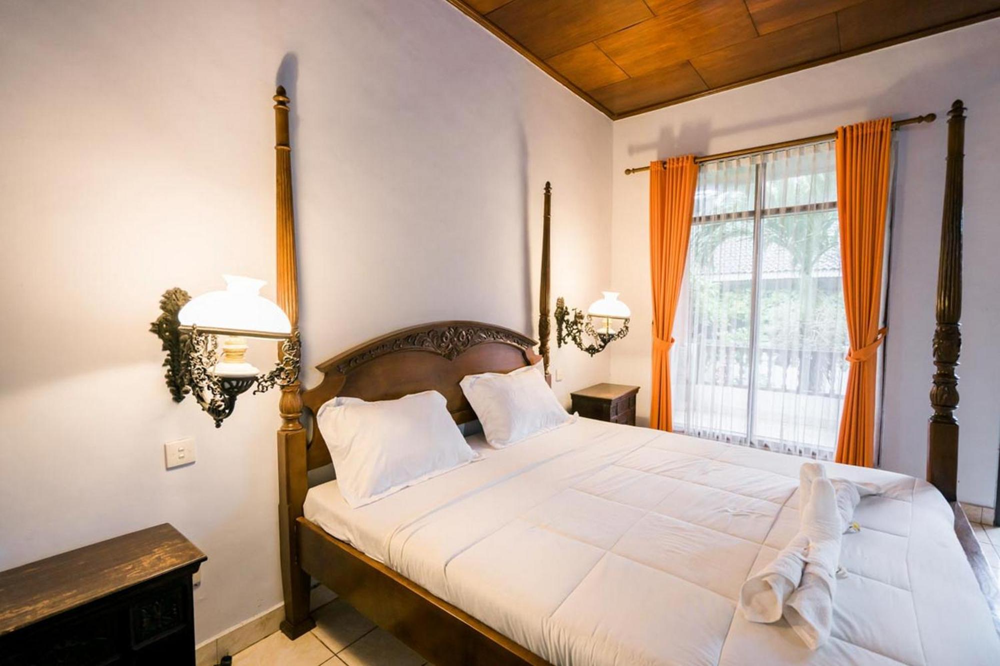 Urbanview Hotel Ananda Beach Sanur Eksteriør billede