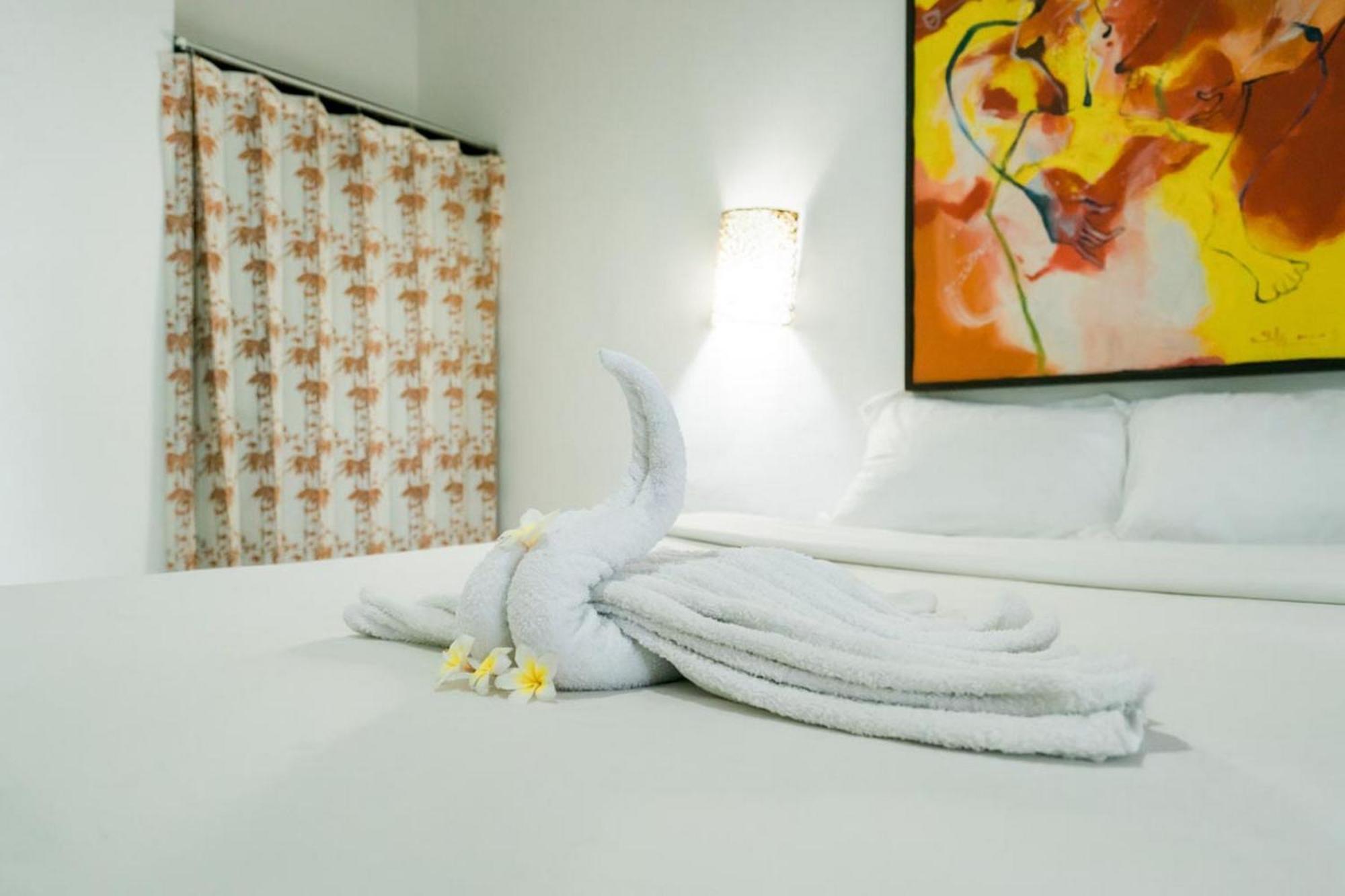 Urbanview Hotel Ananda Beach Sanur Eksteriør billede