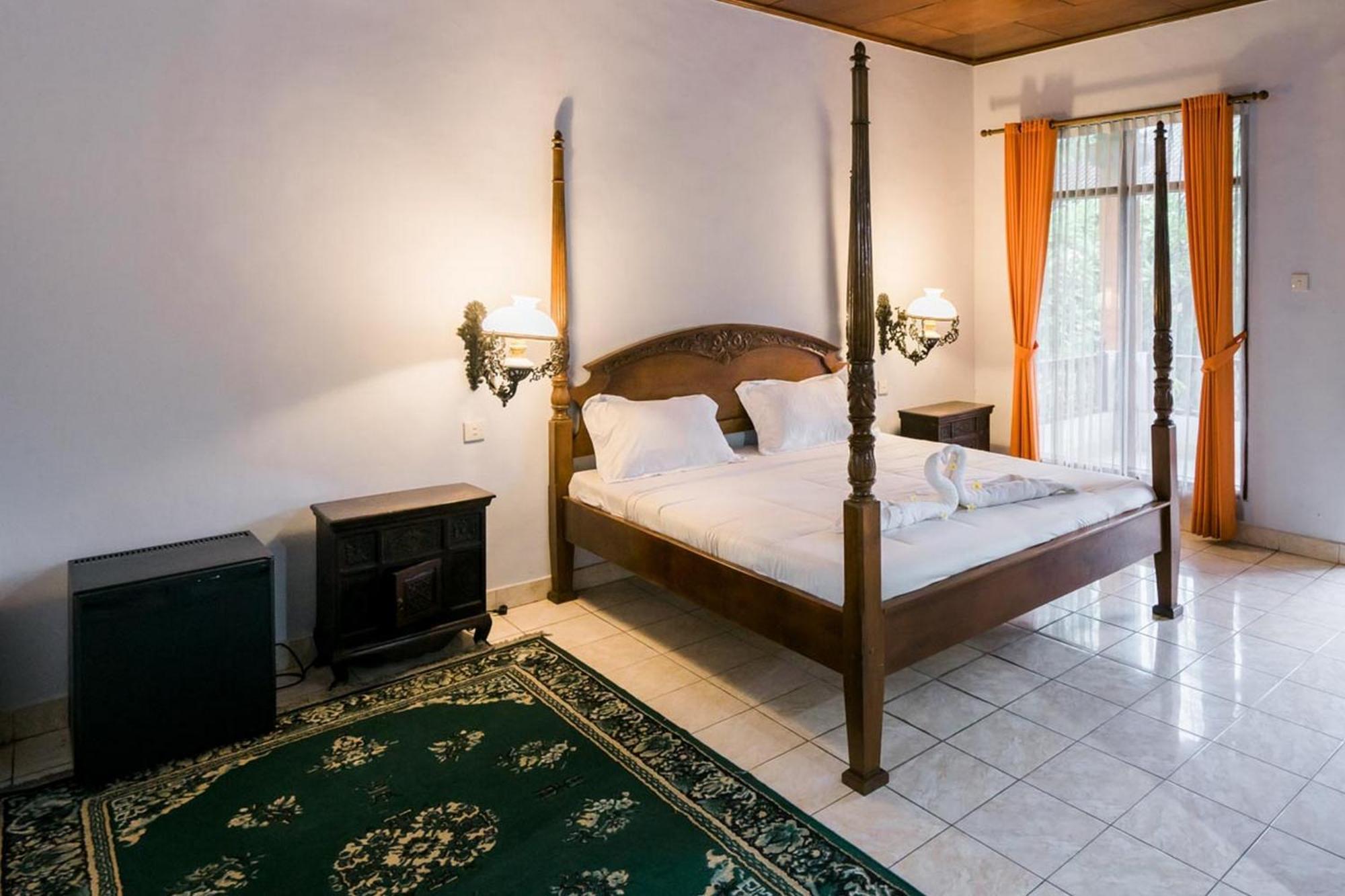 Urbanview Hotel Ananda Beach Sanur Eksteriør billede