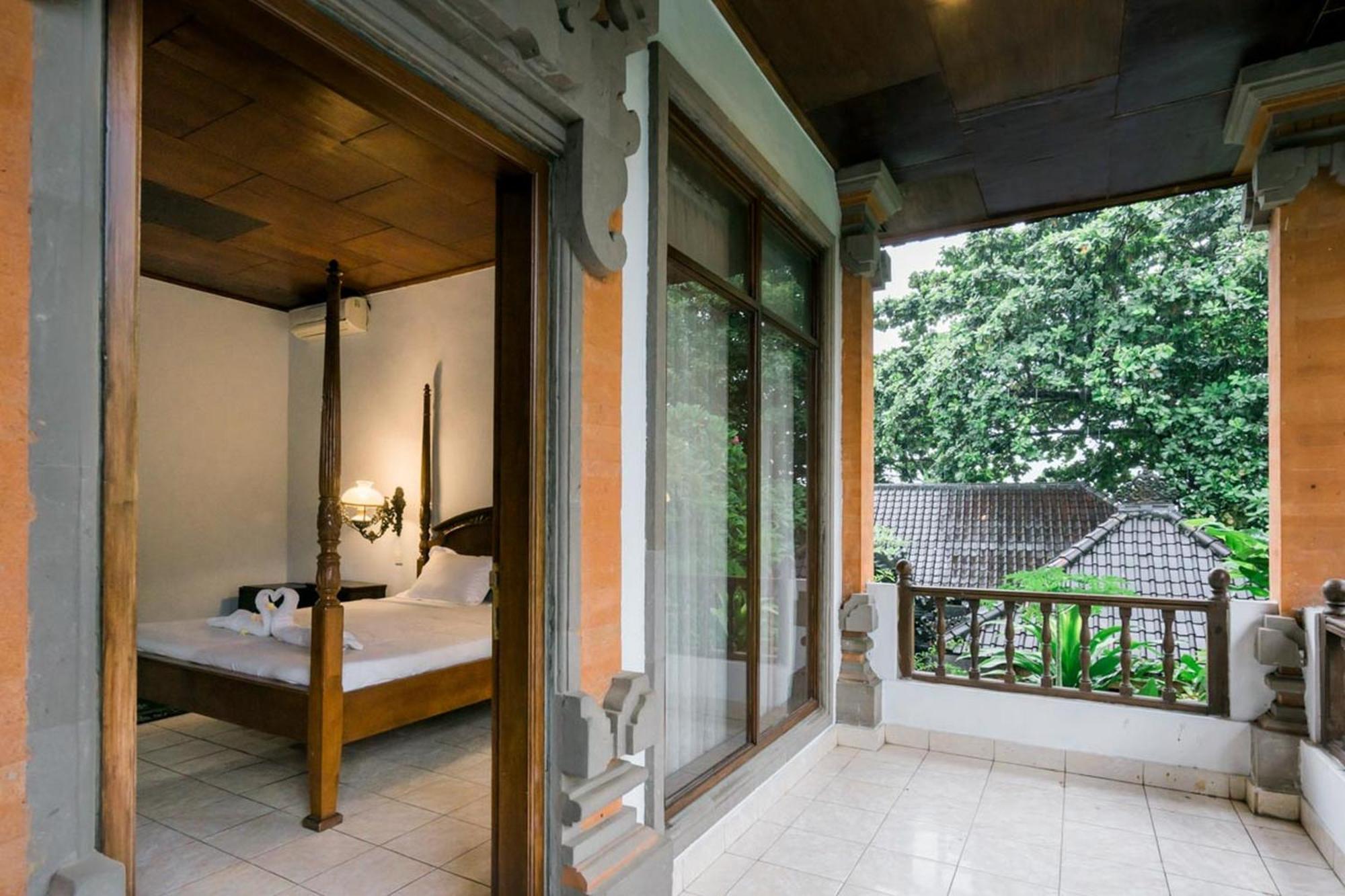 Urbanview Hotel Ananda Beach Sanur Eksteriør billede